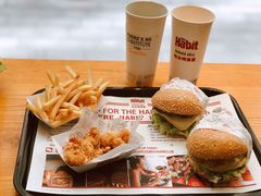 -The Habit Burger Grill 哈比特汉堡(复兴soho店)