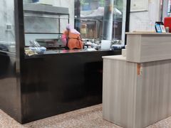-白翔甜食店