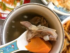 -汗腾格里·风味餐厅(新疆驻京办店)