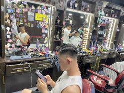 -Barber潮先生男士理发店
