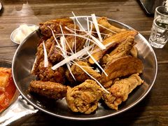 原味炸鸡和酱油鸡双拼-MI WU FACTORY米屋美食工厂餐厅(绿地店)