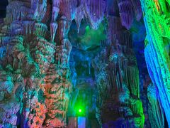 -泰安地下龙宫景区