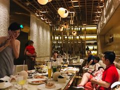 -雍和会海鲜姿造自助(湖东路店)