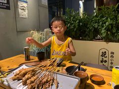 -花和尚·湘西小串烧烤(祈福店)
