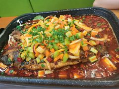 -鱼众不同·鸡公煲·烤全鱼(国顺路店)