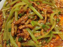鱼香肉丝-万重锦·人文川菜馆(骡马市店)