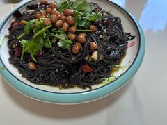 -虹海圣肉饼店家常菜馆