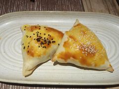 切开的烤包子-那时新疆·车师(大宁音乐广场店)
