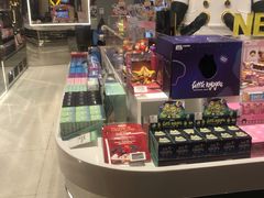 -泡泡玛特POPMART(侨福芳草地店)