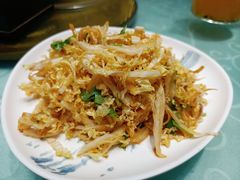 丁香鱼拌白菜丝-金谷园饺子·烧烤(人大总店)