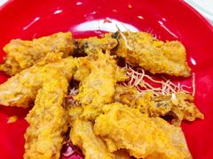 咸蛋黄羔鱿仔-明本湛江鸡•海鲜小厨(陈家祠店)