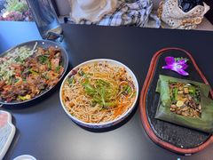 -桥边小楼·手工云南菜·古城观景小楼