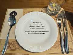 -Mark&Mars Restaurant