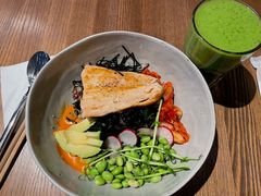 煎三文鱼配烤时蔬-Wagas沃歌斯(合生汇店)
