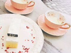 -RGF(巨鹿路店)
