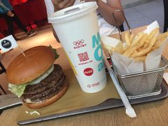 -麦当劳(新王府井店)