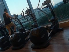 -W Fitness 威尔仕健身(北京英皇集团中心店)