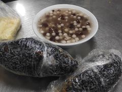 乌饭包老油条-芳婆糕团店(王府大街店)