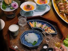 -龙悦湾酒家·八阵鱼生·渔人码头店