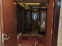 -碧中海汤泉汗蒸酒店