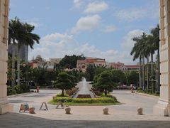 大门-厦门途易蓝罗约海景温泉酒店(园博苑地铁站店)