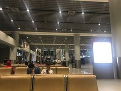 -Hub便利店(西安咸阳国际机场店)
