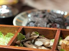 -芸鲜季·云南野生菌餐厅· 云南风物味研社(闵行店)