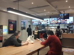 -肯德基(成山路地铁站店)