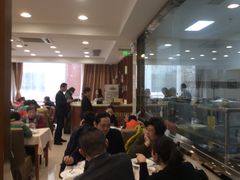 大堂-老人和饭店(淮海中路店)