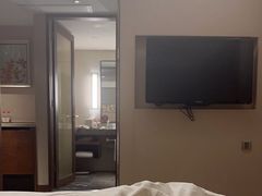 -广州中心皇冠假日酒店