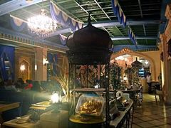 -丝路天山酒店(国际大巴扎店)