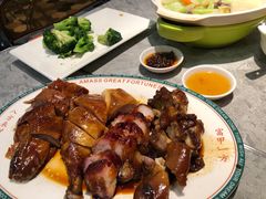 烧味拼盘-皇后餐厅-煲仔·小菜·打边炉(古北店)