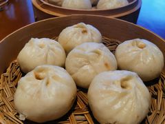 土猪肉老面小笼包-坊门老街(宜山路店)