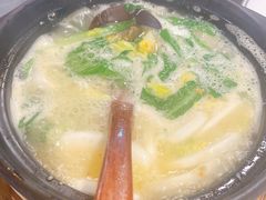 -馋三尺蟹粉小笼(人民广场店)