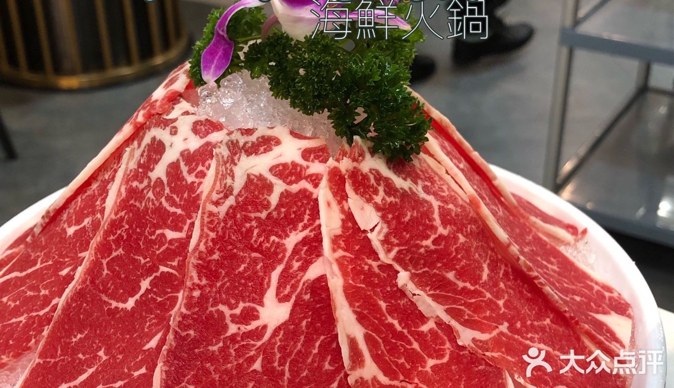 喜势滚🔥一顿喜庆🈶气势的海鲜火锅