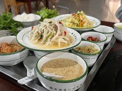 -朝伟清真铜瓢牛肉馆(三十年老·店)