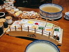 -香麒园·过桥米线·南湖雅宴