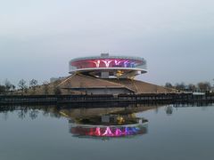 -郑东新区龙湖公共艺术中心
