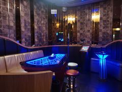 -K+全国连锁KTV(绿地缤纷天地店)