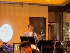 -洛缦音乐餐厅(工业展览馆万象城店)