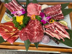 -明洞阿姨·韩式酱蟹烤肉·创意料理(三元桥店)