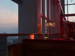 -The Penthouse酒吧