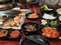 -肉甲韩国木炭烤肉(新壹街1店)