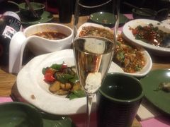 气泡水-胡桃里乐队酒馆(鎏嘉码头店)