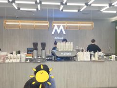 -M Stand(南京紫峰大厦店)