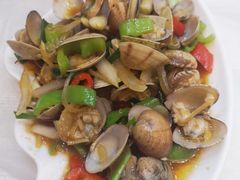 -覃记海鲜美食餐厅