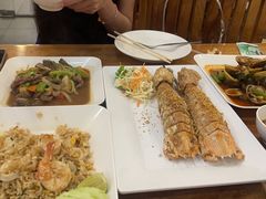 -两兄弟Song Pee Nong(2号店)