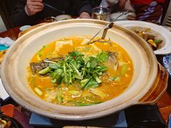 特色鱼头泡饭-明丰小渔馆(明月路店)