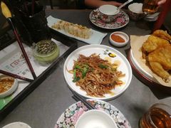 -江城小馆陕南妈妈菜·全球旅行餐厅(钟楼店)
