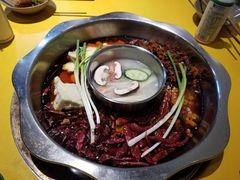 -周幺妹重庆老火锅(银泰城总店)